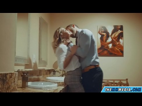 ❤️ Ilehoria busti batek komun publiko batean seduzitzen zaituenean ❌ Sexua %eu.xxxsexjav.ruan ﹏